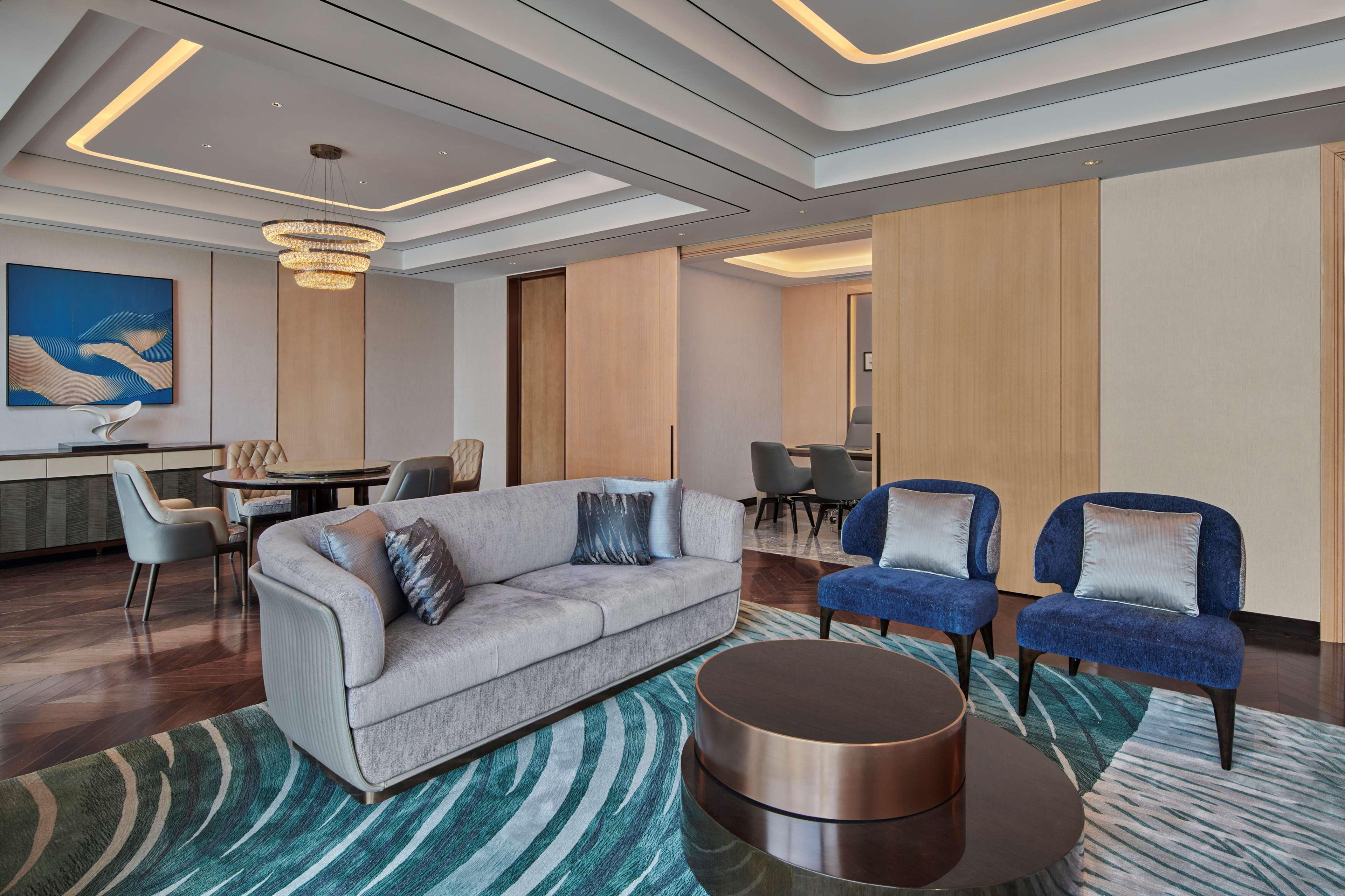 Отель Hilton Yancheng Яньчэн Экстерьер фото